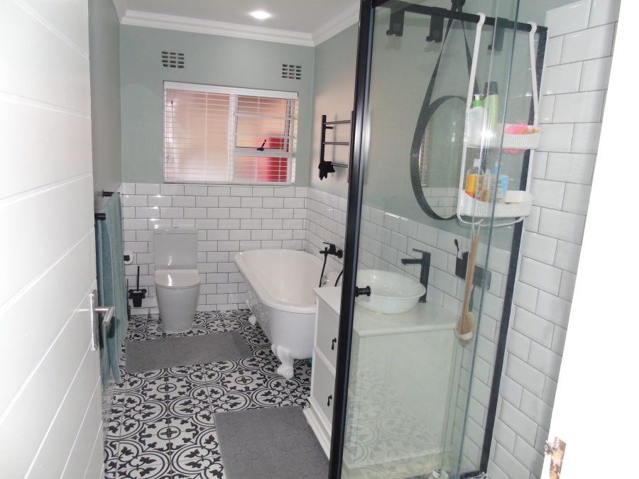 2 Bedroom Property for Sale in Gonubie Eastern Cape